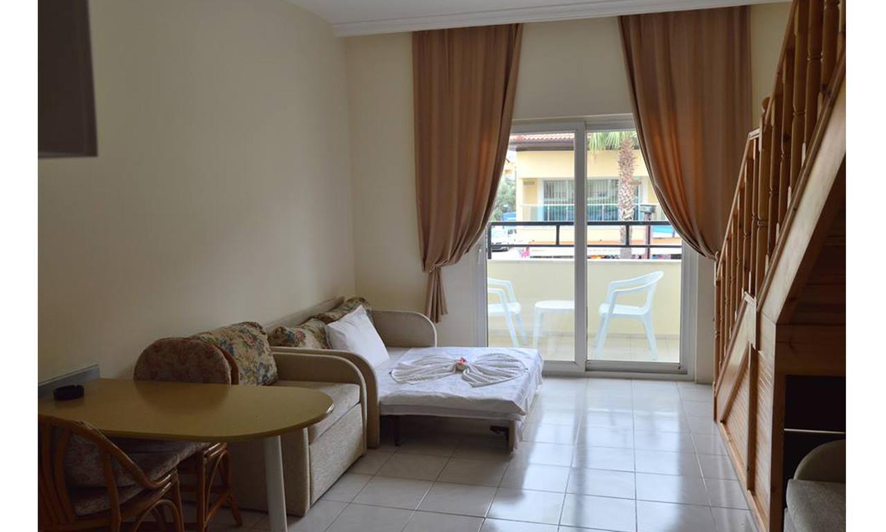 Prestij Apart Hotel İçmeler Ngoại thất bức ảnh